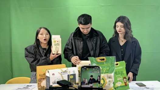 20260412060802-69db36c205e9b.jpg 让创业者实现梦想