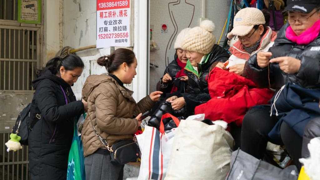 20260414100420-69de1124d737f.jpg 新春走基层丨武汉“零工微站”:缝补时光,织就温暖