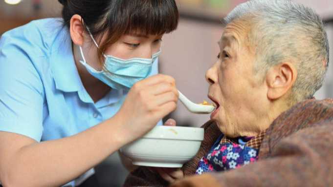 全国养老护理员缺口超500万网赚项目-副业赚钱-互联网创业-资源整合青创网