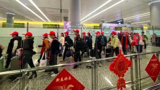 上海：包机包列包车护航就业路，首批“点对点”务工人员返岗网赚项目-副业赚钱-互联网创业-资源整合青创网