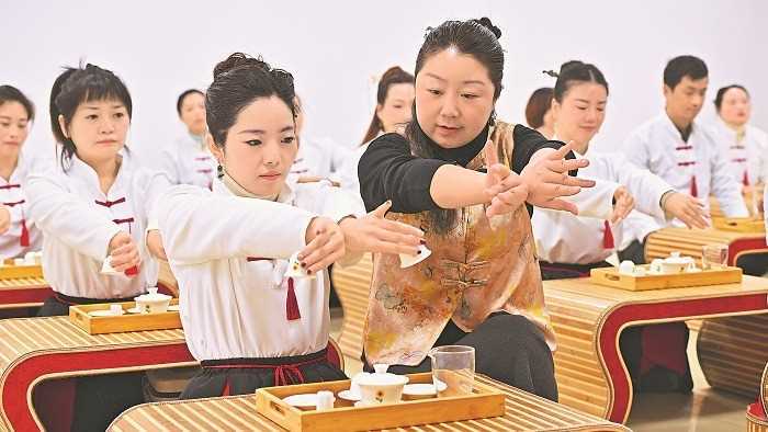 茶艺培训提技能网赚项目-副业赚钱-互联网创业-资源整合青创网