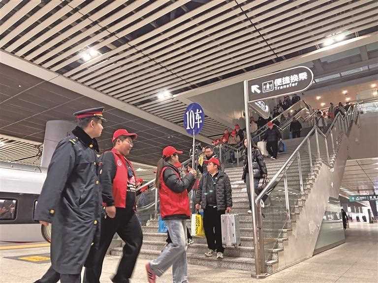 陕西西安“点对点”输送务工人员赴苏